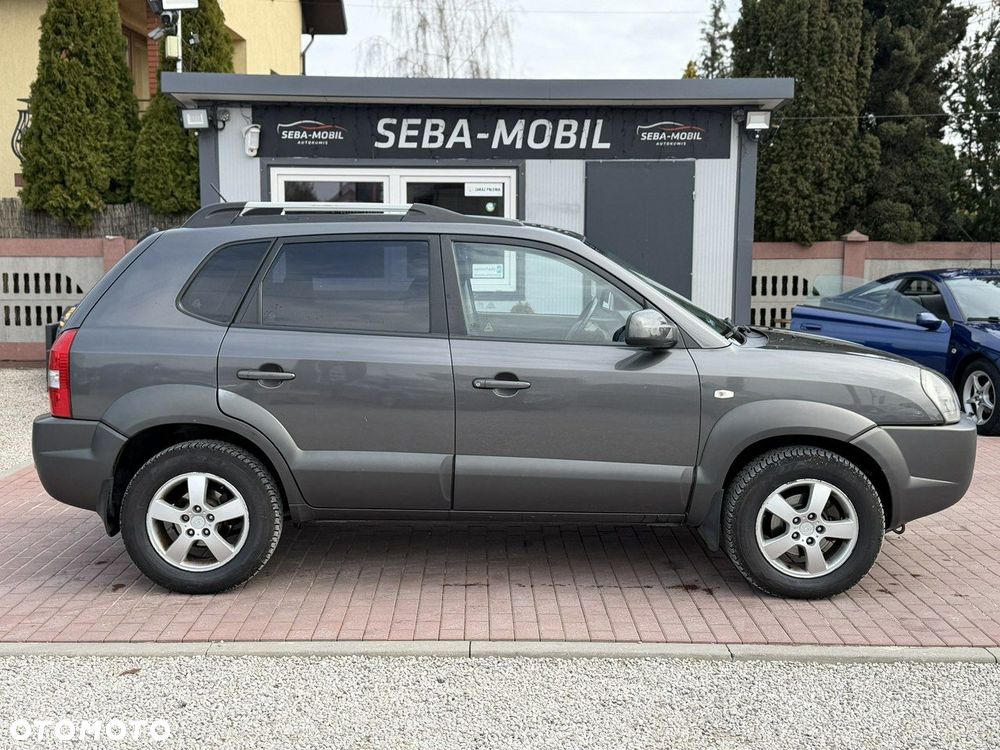 Hyundai Tucson 2.0 2WD GLS - 6