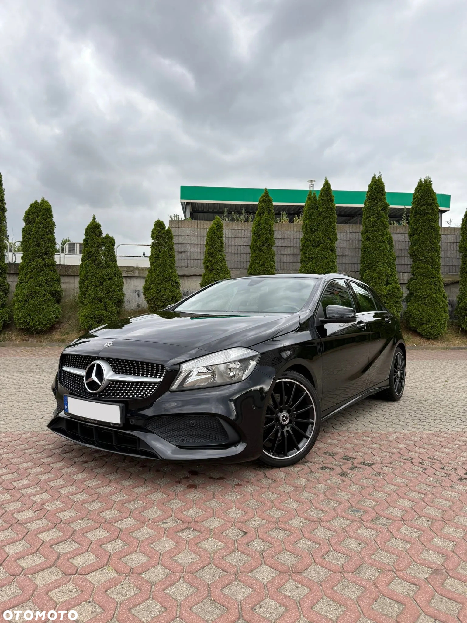 Mercedes-Benz Klasa A 180 7G-DCT AMG Line - 2