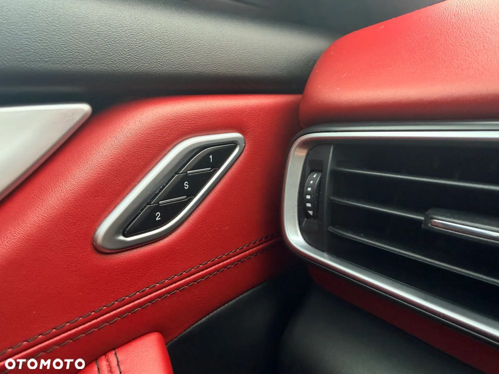 Maserati Levante ver-s - 10