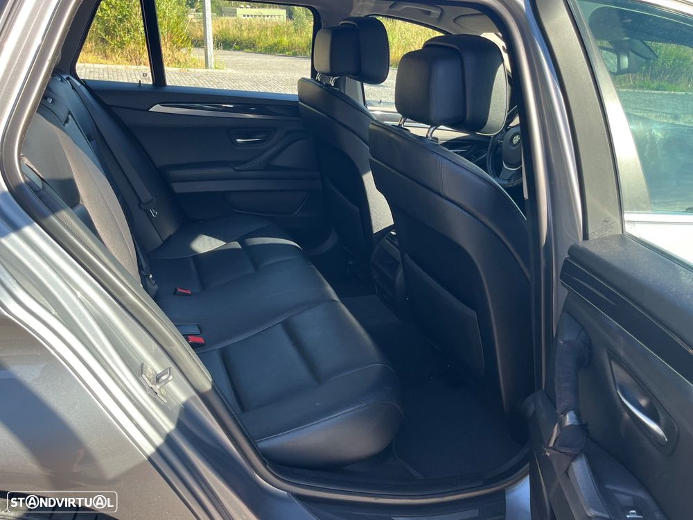 BMW 520 d Auto - 16