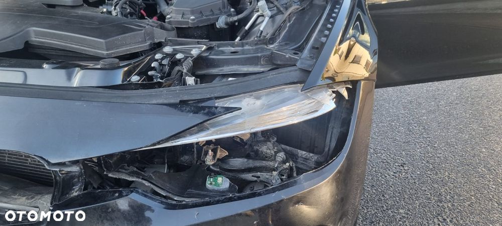 BMW Seria 3 320d xDrive Sport Line - 12