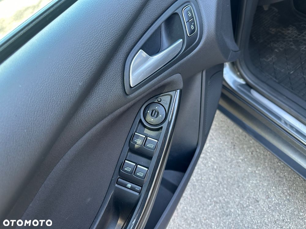 Ford Focus 1.5 TDCi ECOnetic 88g Start-Stopp-System Titanium - 13