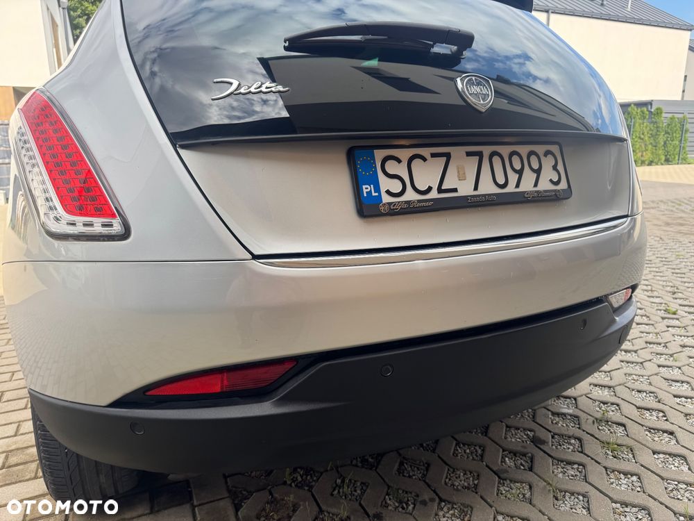 Lancia Delta 1.6 MJ Platino Selectronic - 25