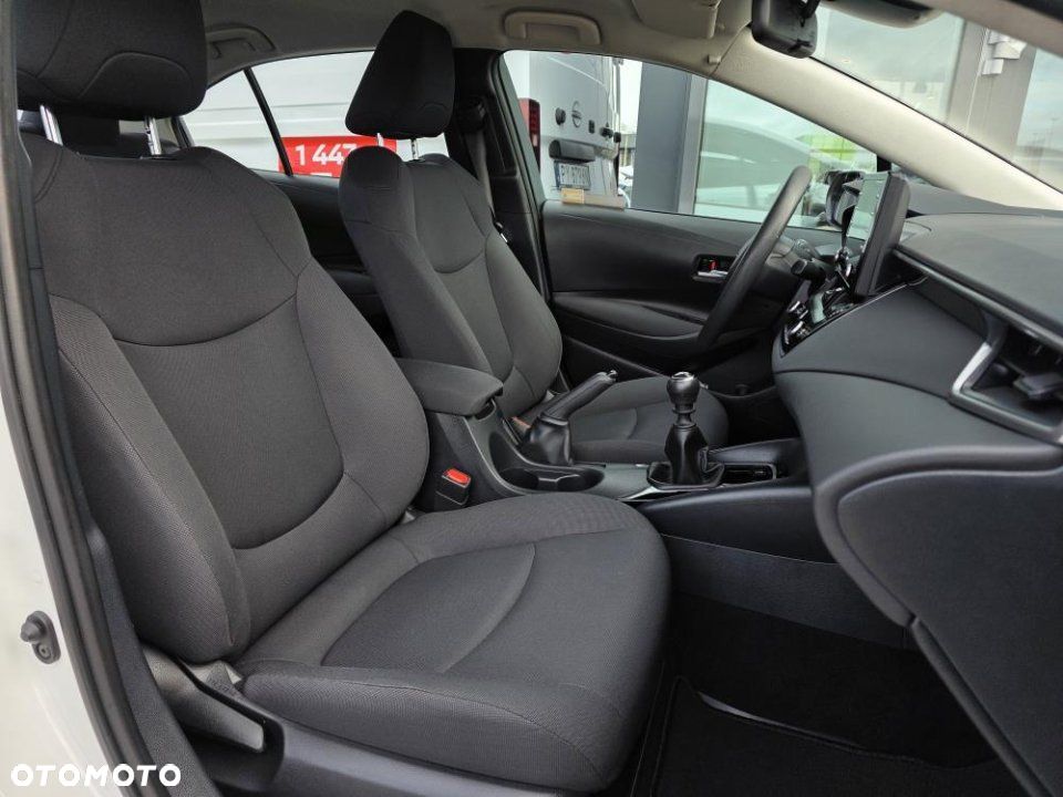 Toyota Corolla - 20