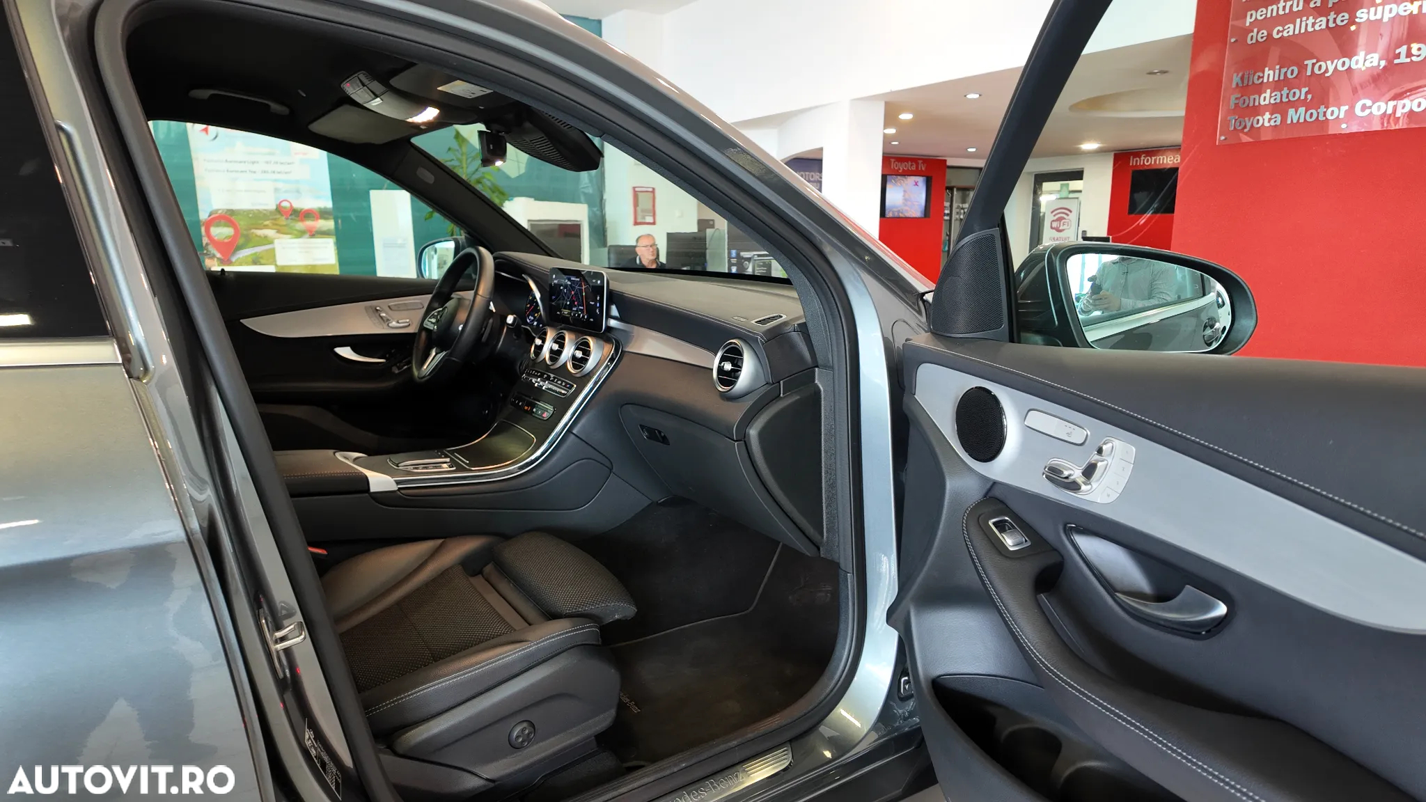 Mercedes-Benz GLC 220 d 4Matic 9G-TRONIC - 13