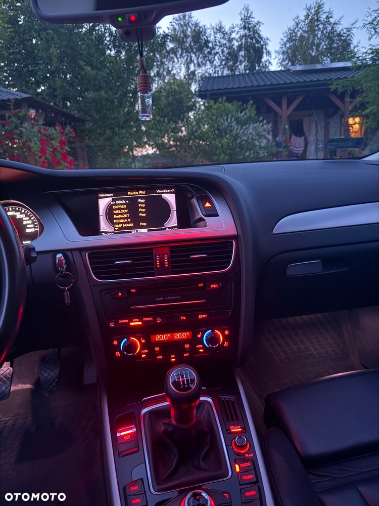 Audi A4 Avant 2.0 TDI Quattro - 17