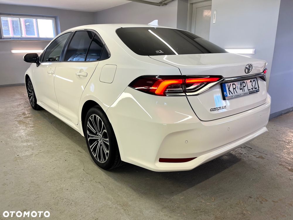 Toyota Corolla 1.6 Comfort - 3