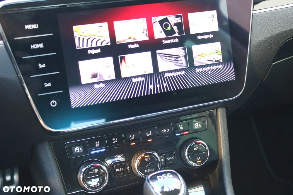 Skoda Superb 2.0 TDI SCR L&K DSG - 17