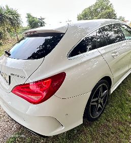 Mercedes-Benz CLA 200 d 7G-DCT AMG Line - 2