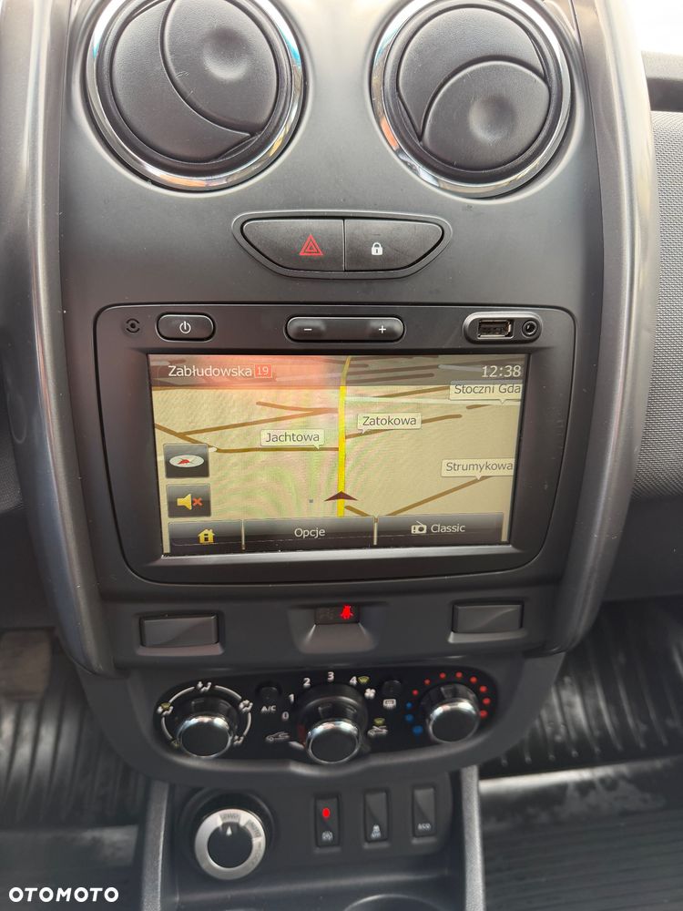 Dacia Duster 1.5 dCi Laureate 4x4 - 12