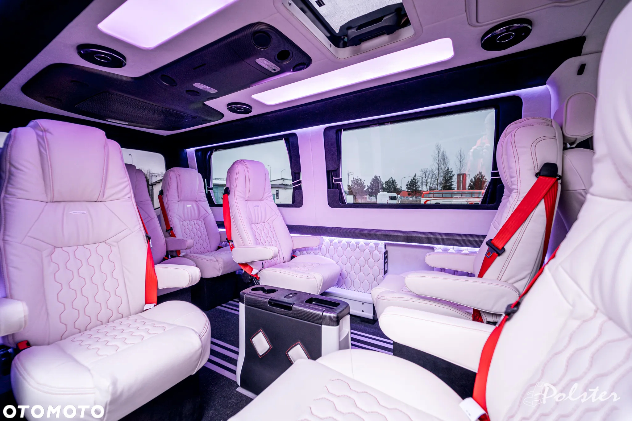 Mercedes-Benz Sprinter 319 CDI 907.233 - 12
