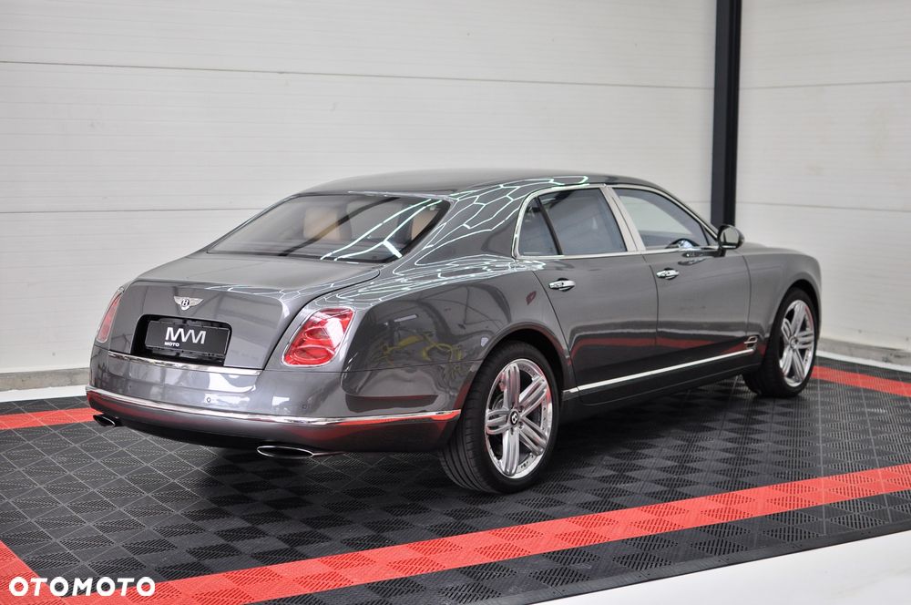Bentley Mulsanne - 10