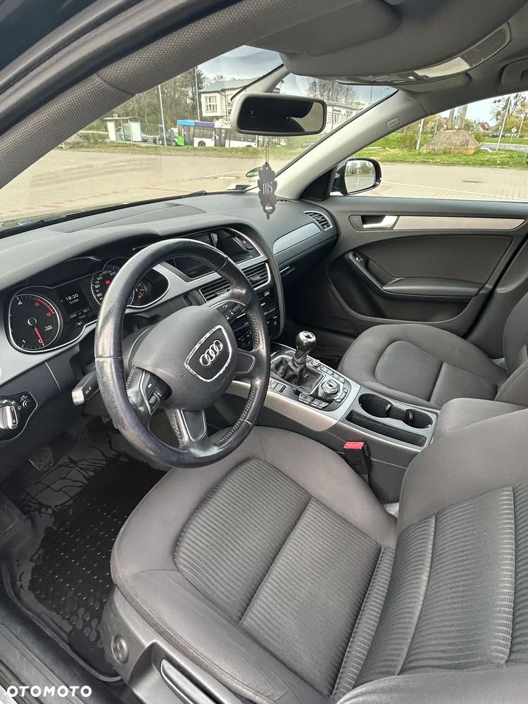 Audi A4 Avant 2.0 TDI - 6