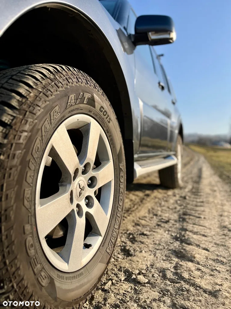 Mitsubishi Pajero 3.2 DID Instyle - 4