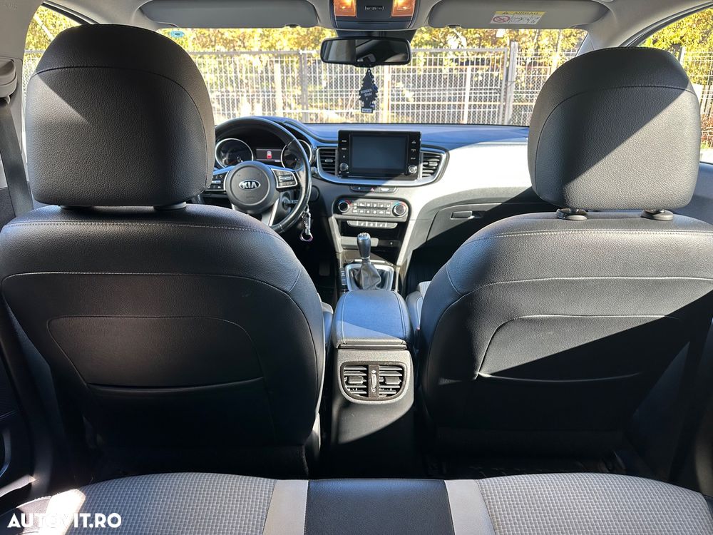 Kia XCeed 1.4 T-GDI 6MT Style - 9