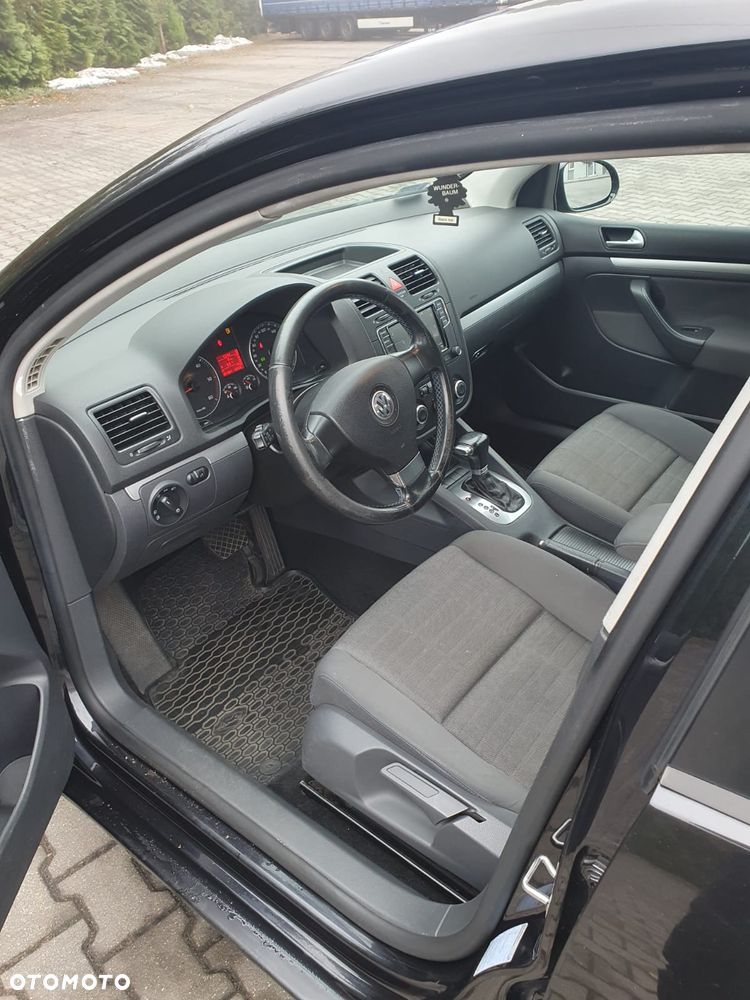 Volkswagen Golf 1.9 TDI Comfortline DSG - 7