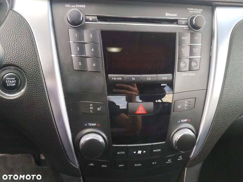 Suzuki Kizashi 2.4 Sport 4WD CVT - 16