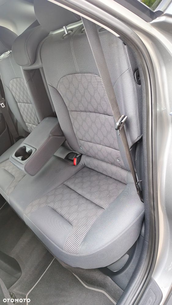 Kia Niro 1.6 GDI Hybrid L - 13