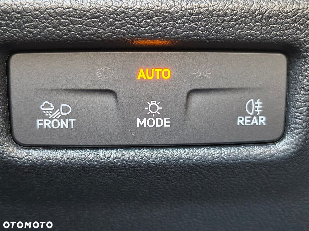 Volkswagen Tayron 1.5 eTSI mHEV Life Plus DSG - 23