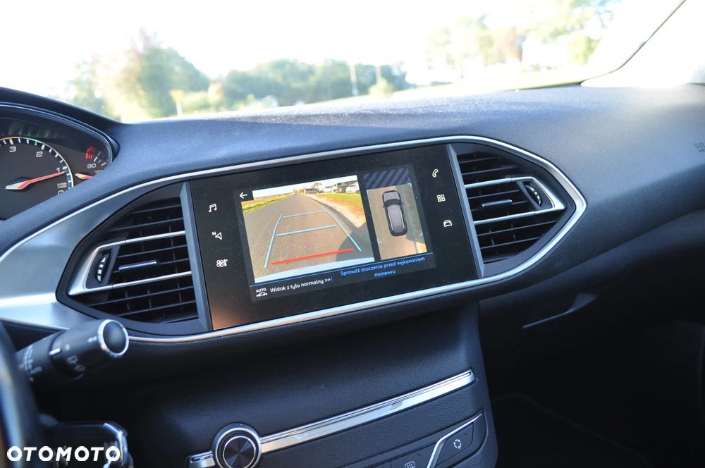 Peugeot 308 BlueHDi FAP 130 Stop & Start Style - 37
