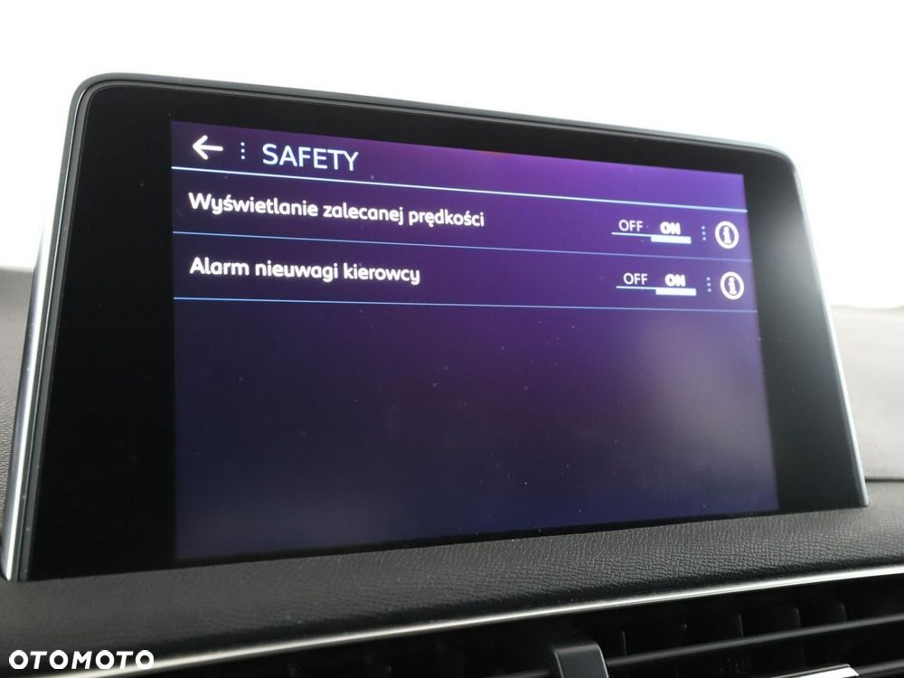 Peugeot 3008 PureTech 130 Stop & Start GPF EAT8 GT - 25