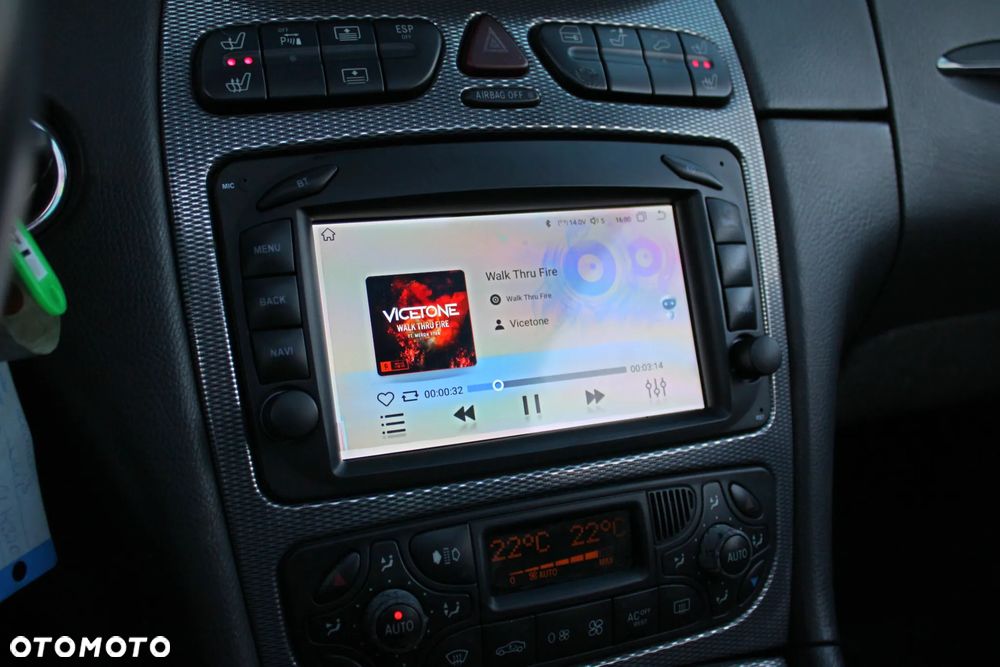 Mercedes-Benz CLK - 26