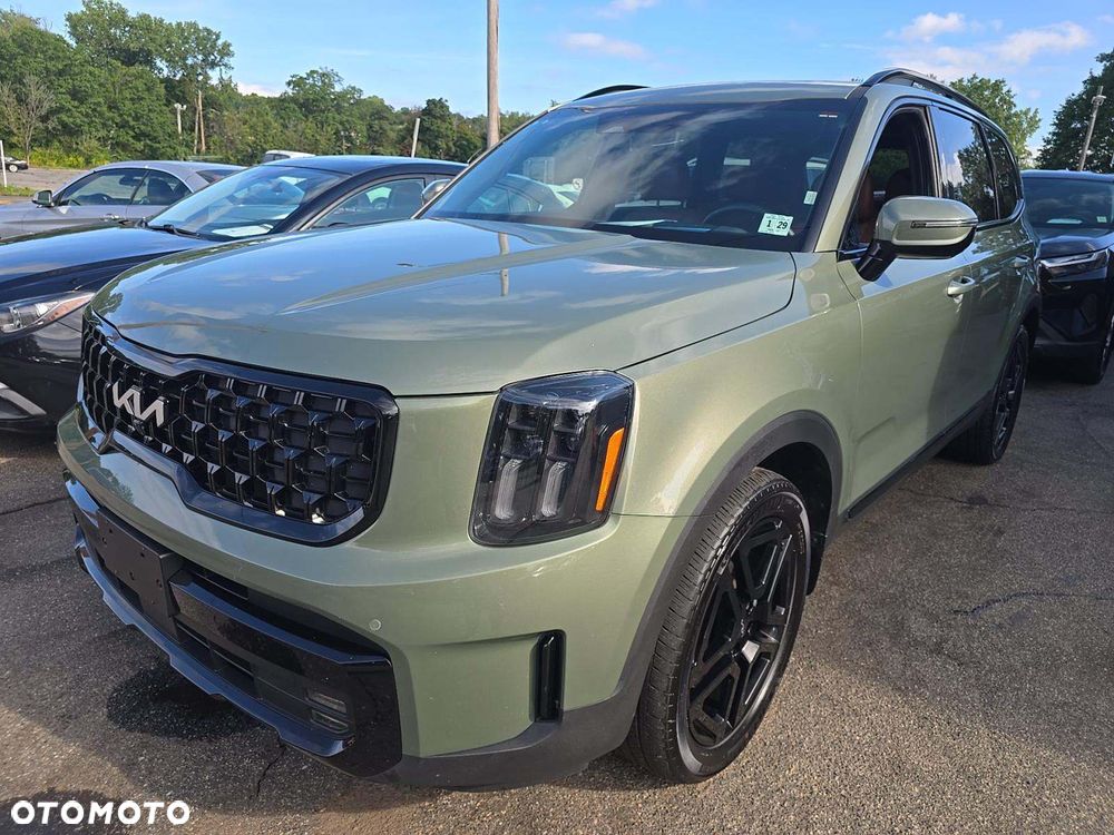 Kia Telluride - 1