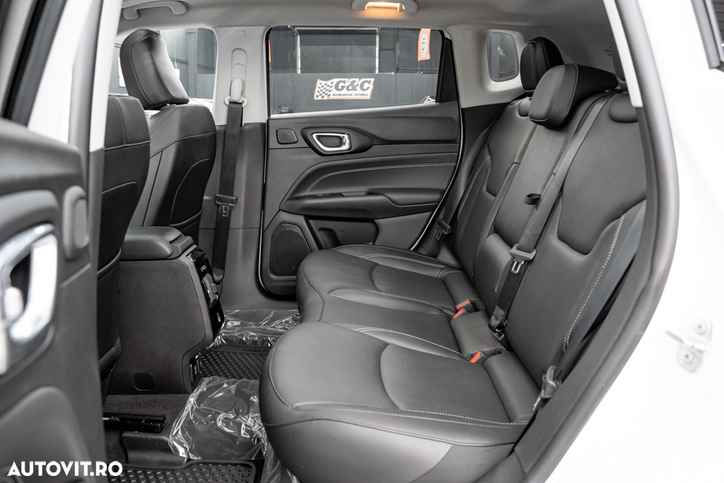 Jeep Compass 1.3T 4xe AT6 PHEV S - 15