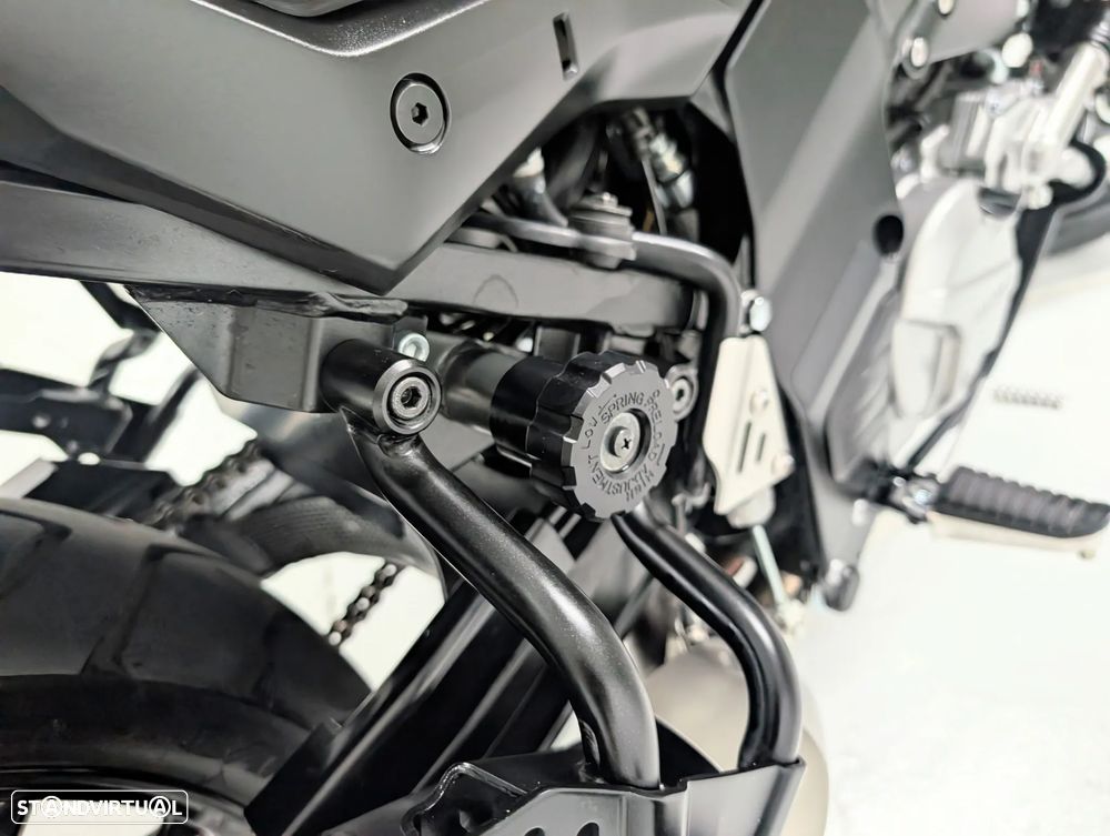 Suzuki v-strom V-Strom 650 Sport Adventure Tourer - 19