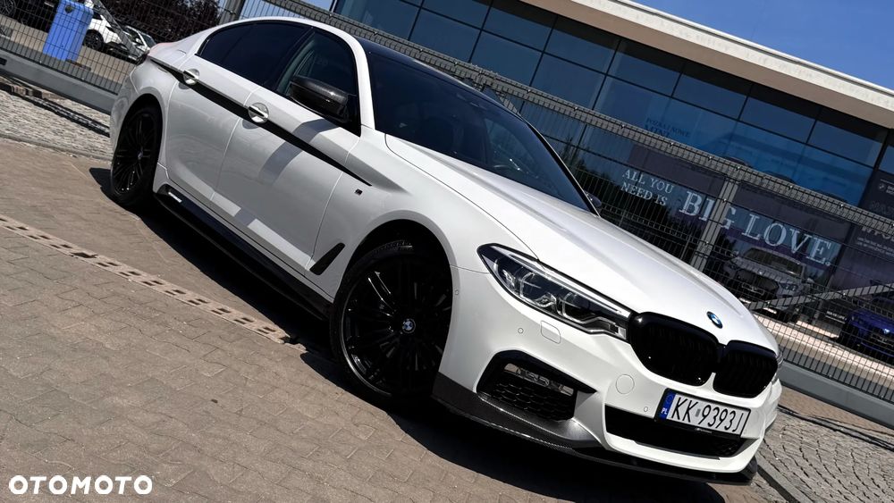 BMW Seria 5 530i xDrive M Sport sport - 13
