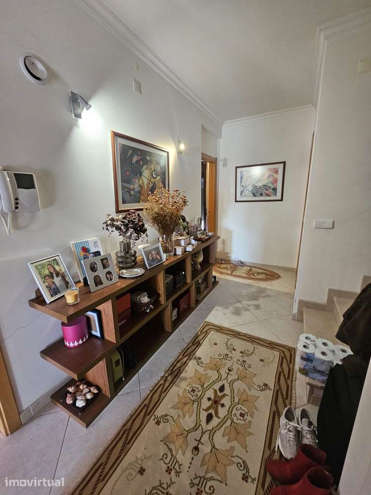 VENDE-SE Moradia V4 | 4 Pisos | Torres Novas | 399.000 € - Grande imagem: 5/29