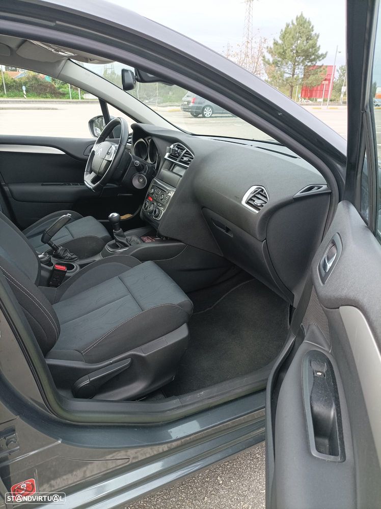 Citroën C4 1.6 HDi Seduction 104g - 5
