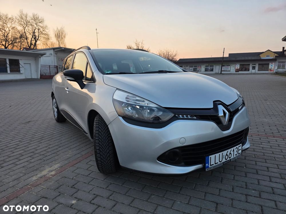 Renault Clio 1.2 16V 75 Expression - 23
