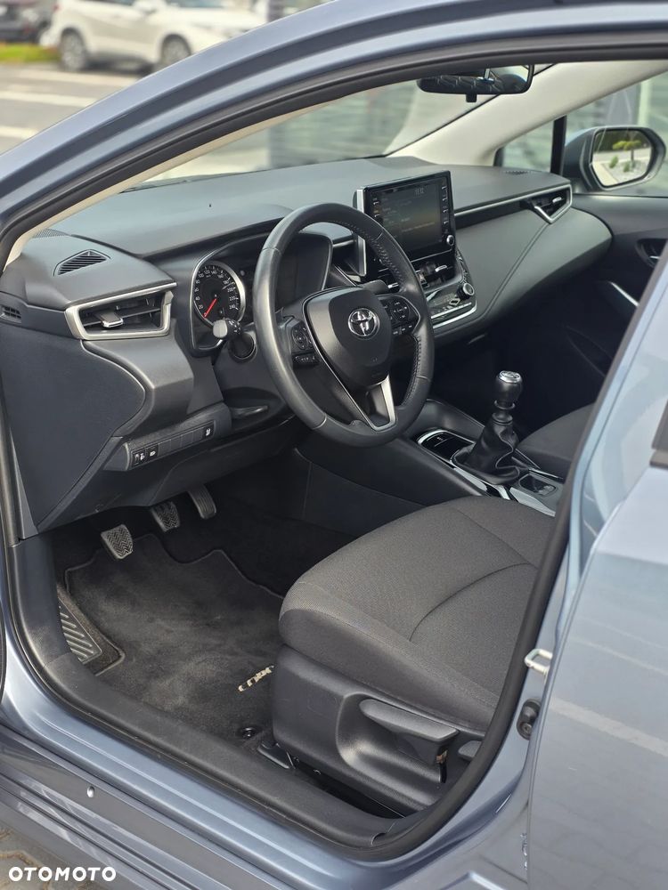 Toyota Corolla 1.5 Comfort - 17