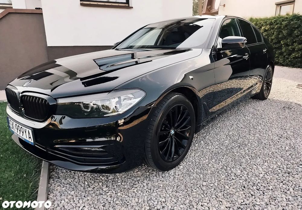 BMW Seria 5 518d Luxury Line sport