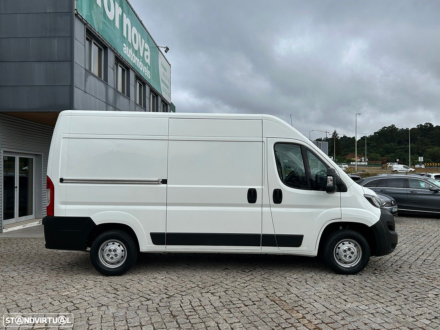 Peugeot Boxer 2.2 BlueHDi 333 L2 CD - 4