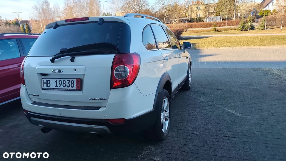 Chevrolet Captiva 2.2 4WD LTZ - 16