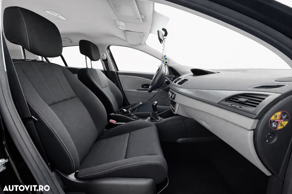 Renault Megane 1.6 16V 100 Authentique - 6