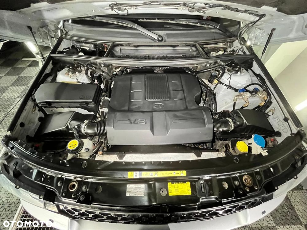 Land Rover Range Rover - 33