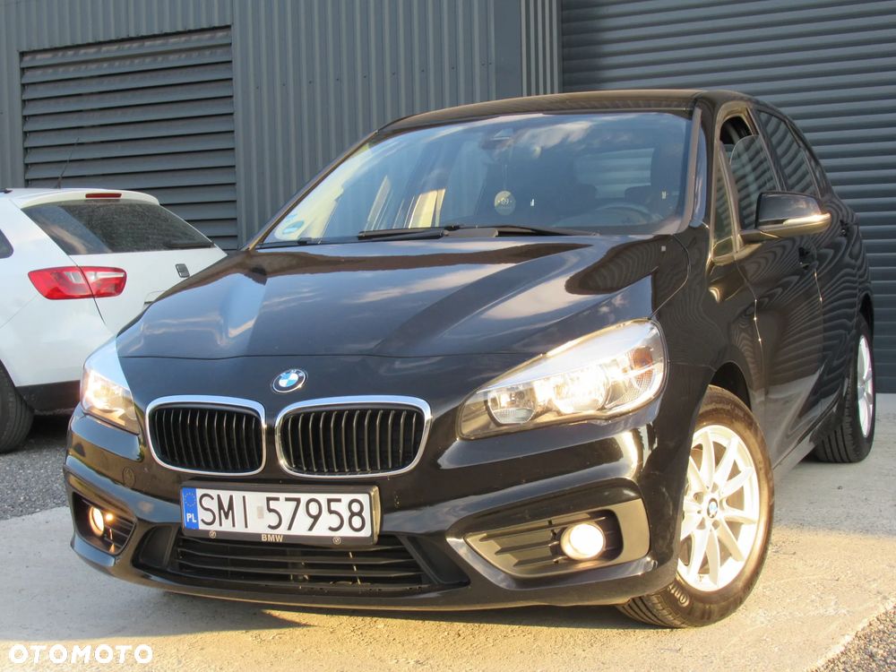 BMW Seria 2 218i - 3