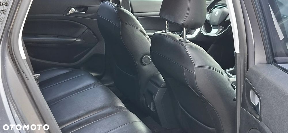 Peugeot 308 1.6 BlueHDi Business Line S&S - 15