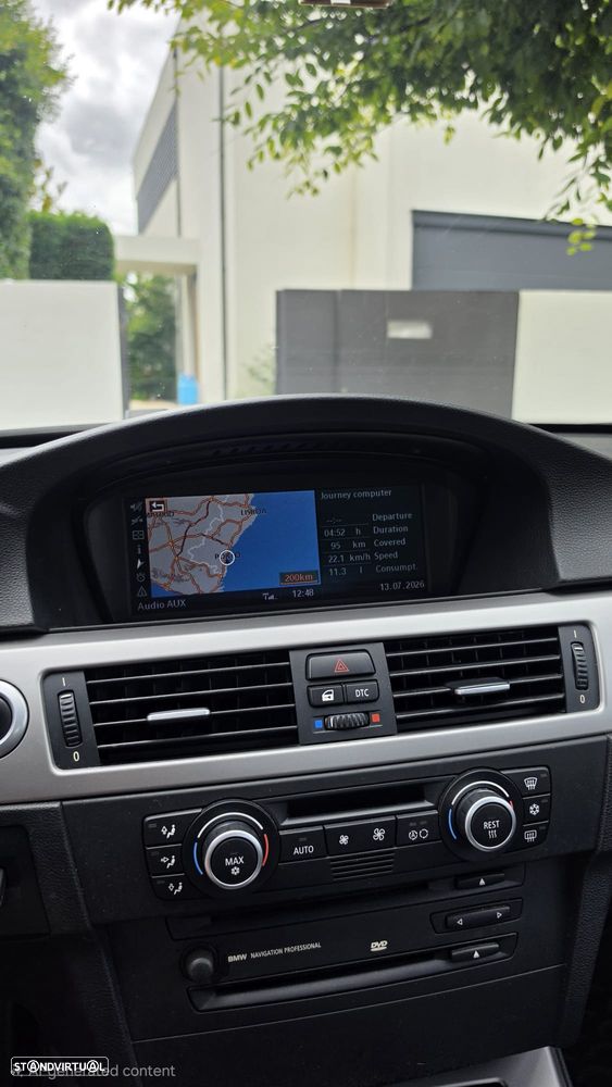 BMW 320 dA Exclusive - 9