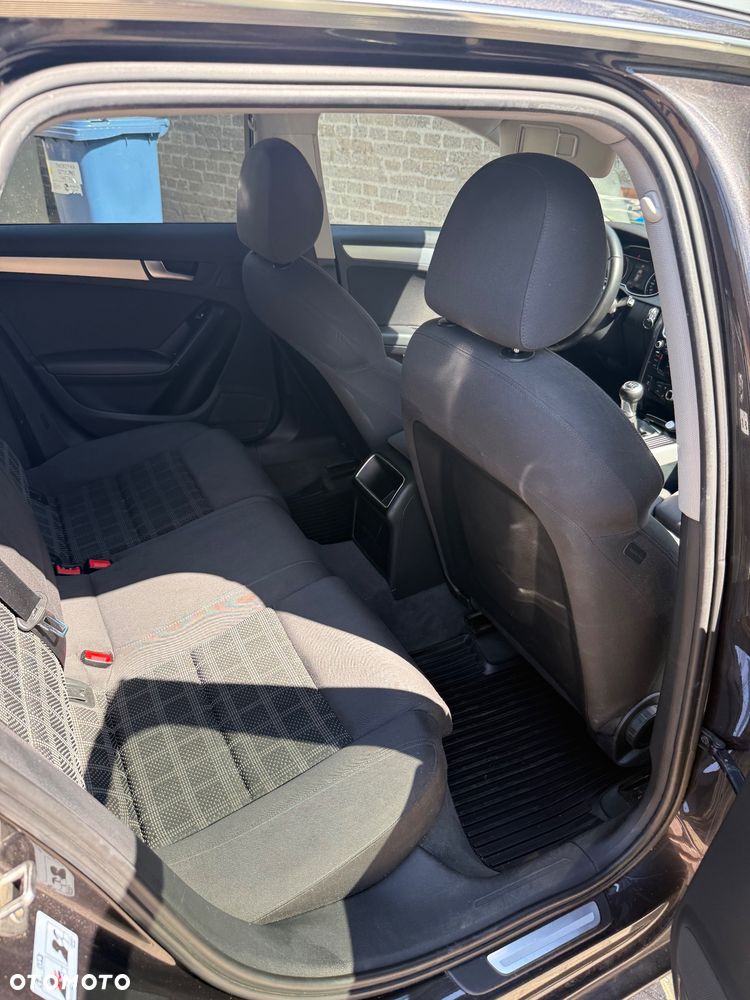 Audi A4 Avant 2.0 TDI - 24