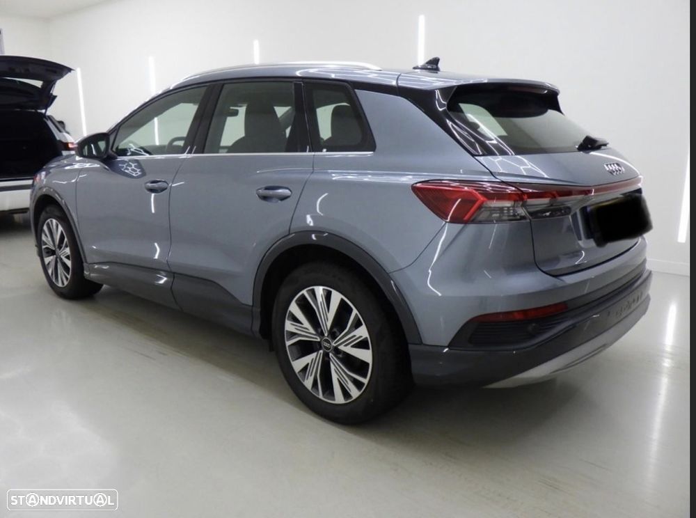 Audi Q4 e-tron SUV - 5