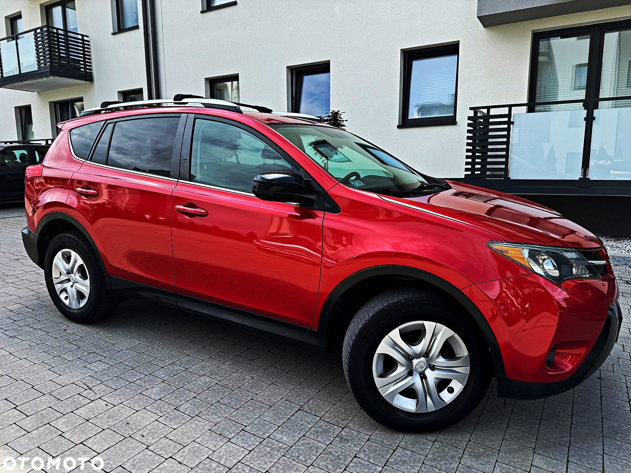 Toyota RAV4 - 1