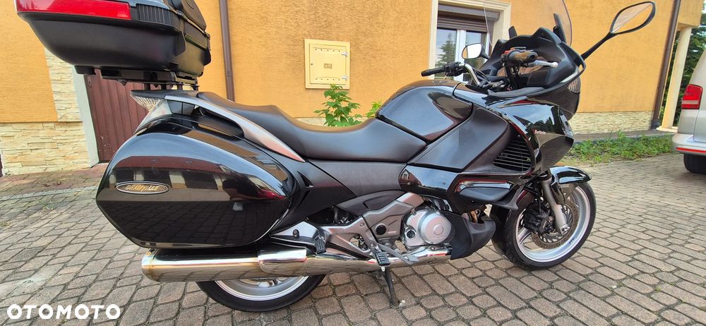 Honda NTV - 9