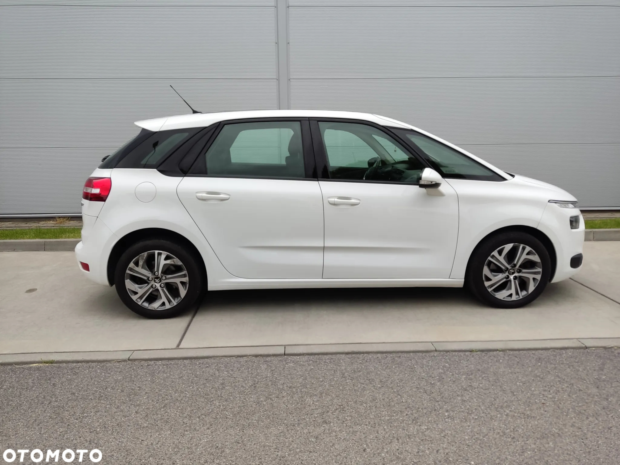 Citroën C4 Picasso 2.0 BlueHDi Intensive - 24