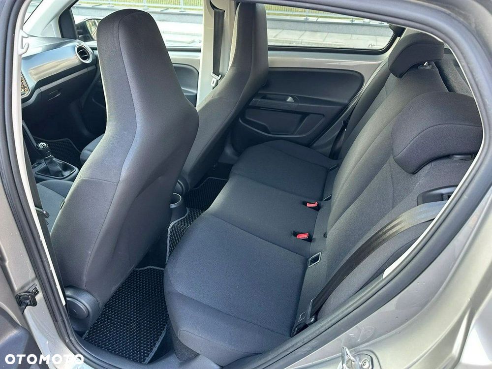 Volkswagen up! 1.0 Black Style - 13