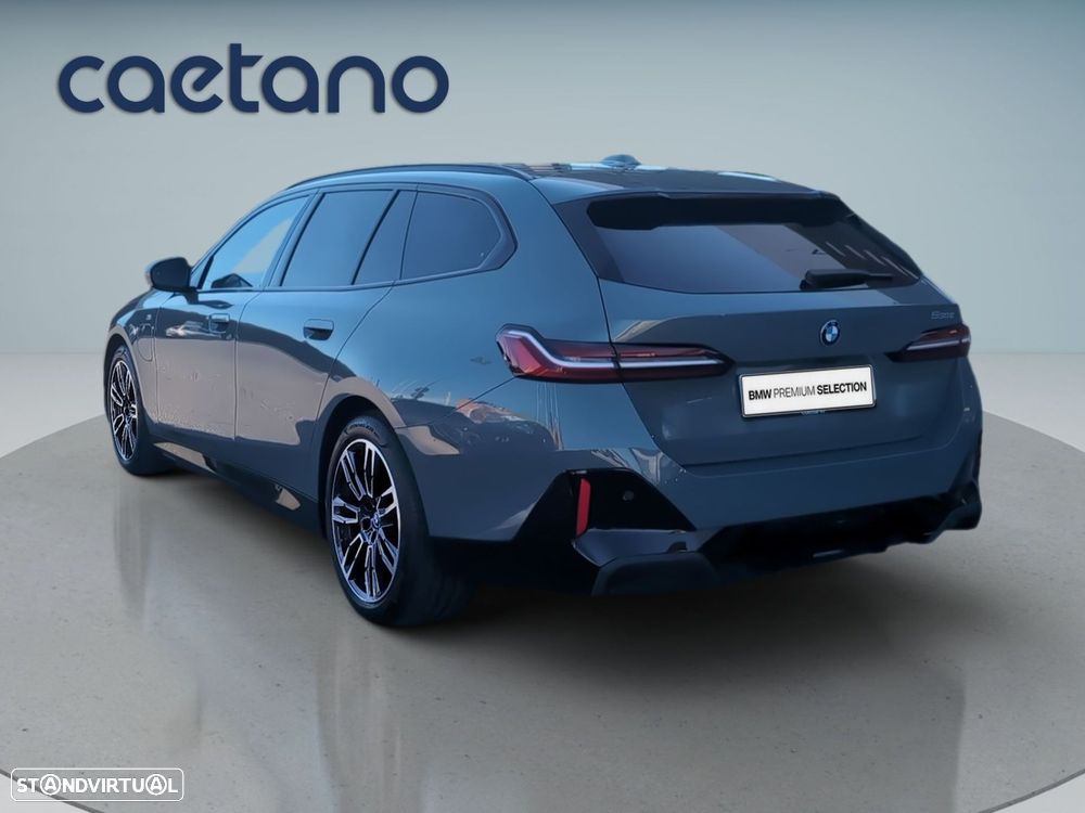 BMW 530 e xDrive Pack Desportivo M - 6