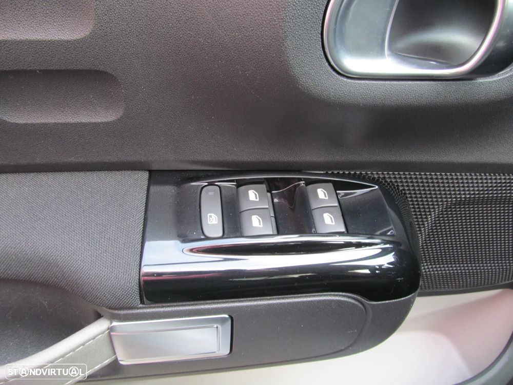 Citroën C3 1.2 PureTech Feel Pack - 19